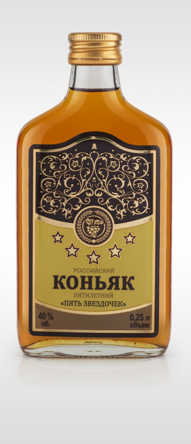 Коньяк "ПЯТЬ ЗВЕЗДОЧЕК" 40% 0,25 л 2291