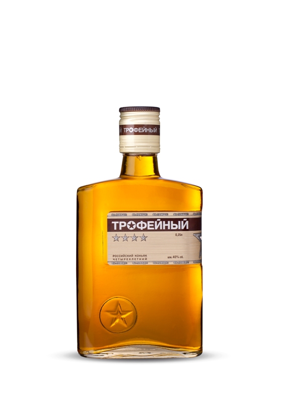 Коньяк"ТРОФЕЙНЫЙ" 4* 0,25л фляжка 40% *16
